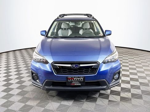 Used 2019 Subaru Crosstrek 2.0i Premium w/ Eyesight System image 2