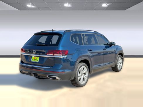 Used 2022 Volkswagen Atlas SE w/ Panoramic Sunroof Package image 9