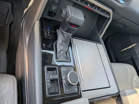 Used 2023 Toyota Sequoia Limited w/ TRD Off-Road Package AWD/4WD image 22