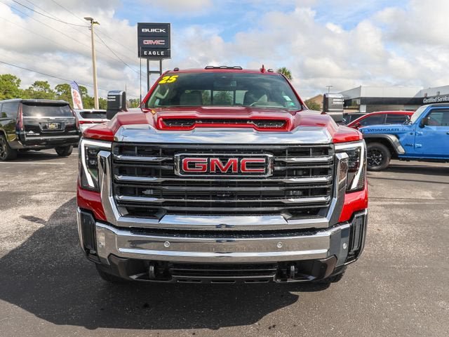 Used 2025 GMC Sierra 2500 SLT w/ SLT Premium Package AWD/4WD image 2