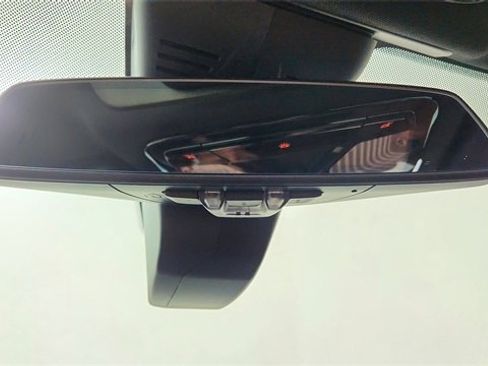 Used 2025 BMW 330i xDrive Sedan image 55