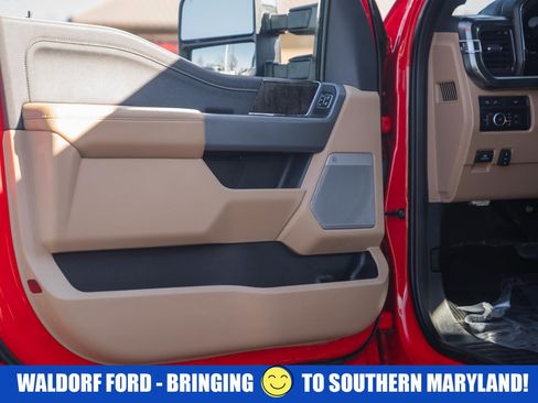 Used 2023 Ford F250 Lariat w/ Tow Technology Package image 39