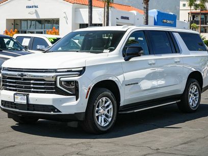 New 2026 Chevrolet Suburban LT w/ Comfort Package