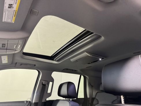 Used 2020 Chevrolet Tahoe Premier image 16