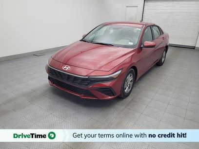 Used 2025 Hyundai Elantra SE