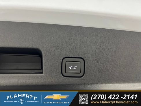 Used 2026 Chevrolet Traverse High Country AWD/4WD image 22