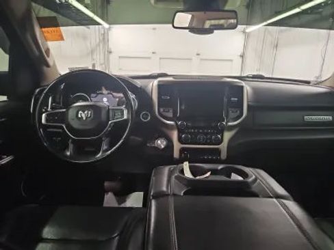 Used 2020 RAM 1500 Laramie AWD/4WD image 10