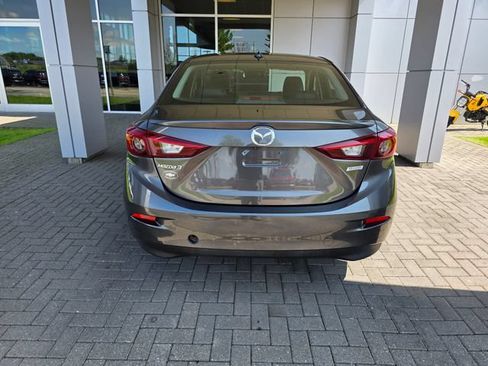 Used 2017 MAZDA MAZDA3 Grand Touring w/ Premium Equipment Package FWD image 3
