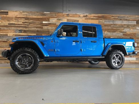 Used 2023 Jeep Gladiator Rubicon w/ LED Lighting Group AWD/4WD image 50