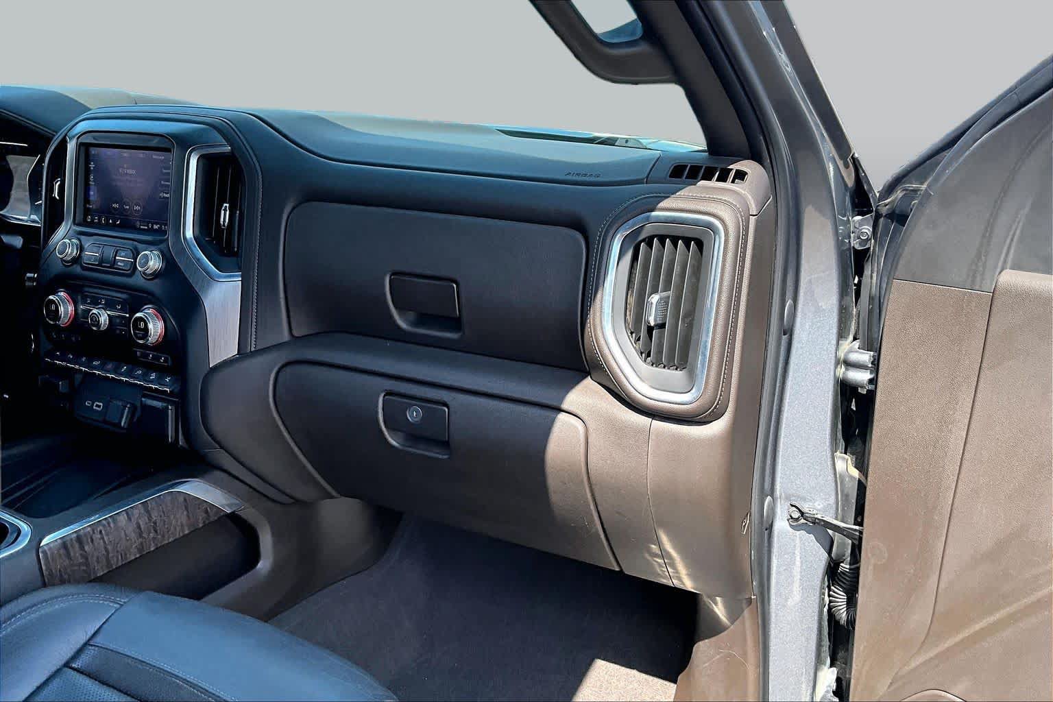 Used 2021 GMC Sierra 1500 Denali w/ Denali Ultimate Package AWD/4WD image 19