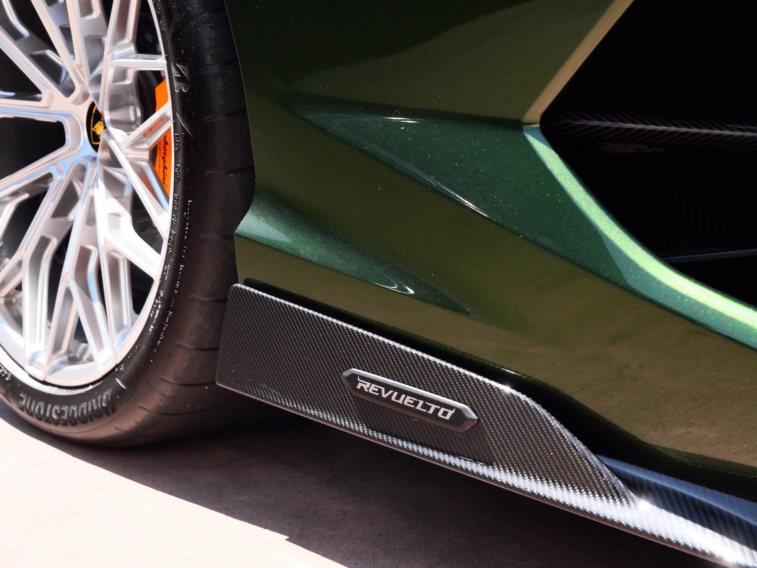 Used 2025 Lamborghini Revuelto AWD/4WD image 23