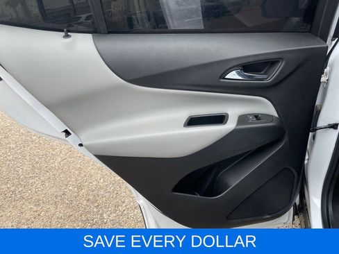 Used 2022 Chevrolet Equinox LT FWD image 14