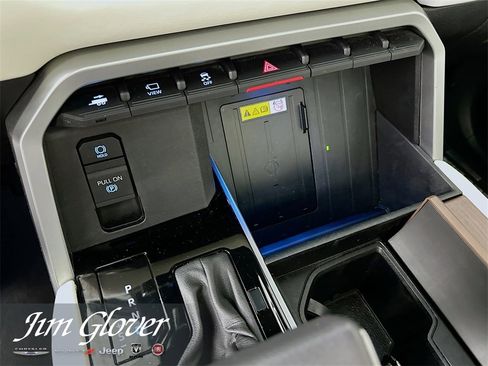 Used 2024 Toyota Sequoia Capstone image 37