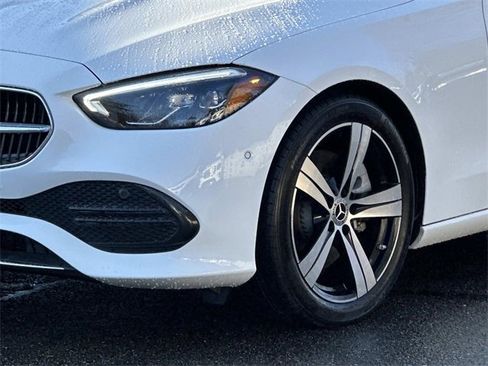 Used 2023 Mercedes-Benz C 300 4MATIC Sedan image 7
