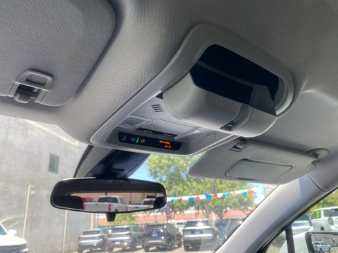 Used 2023 Chevrolet Blazer LT image 34