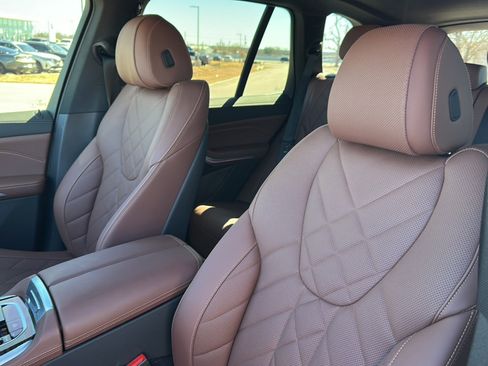 Certified 2023 BMW X5 sDrive40i w/ Premium Package image 14