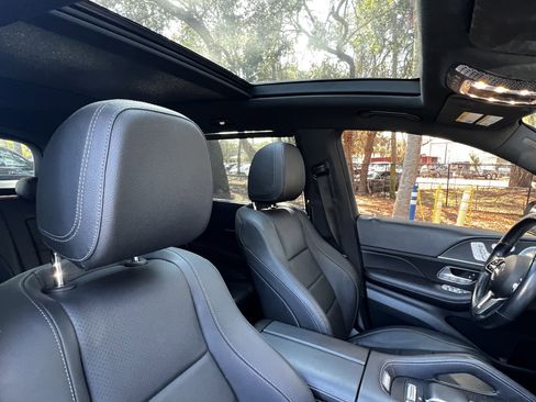 Used 2023 Mercedes-Benz GLS 450 4MATIC w/ AMG Line Exterior image 46