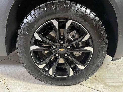 Used 2023 Chevrolet TrailBlazer LT w/ Convenience Package image 7