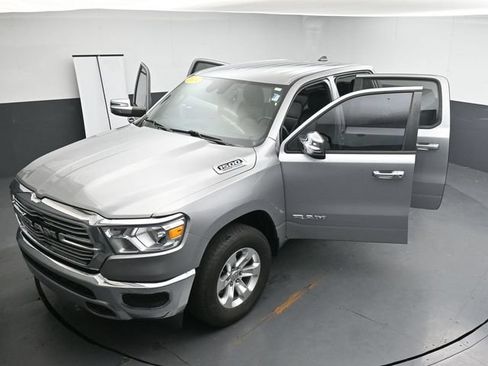 Used 2024 RAM 1500 Laramie AWD/4WD image 35