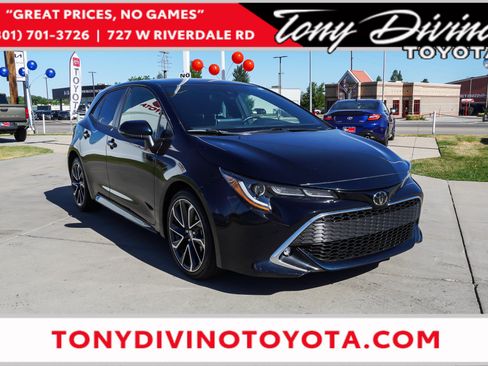 Certified 2022 Toyota Corolla XSE FWD image 1