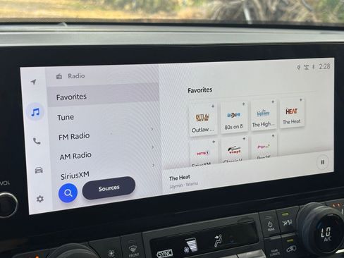 Used 2025 Toyota Grand Highlander FWD image 21