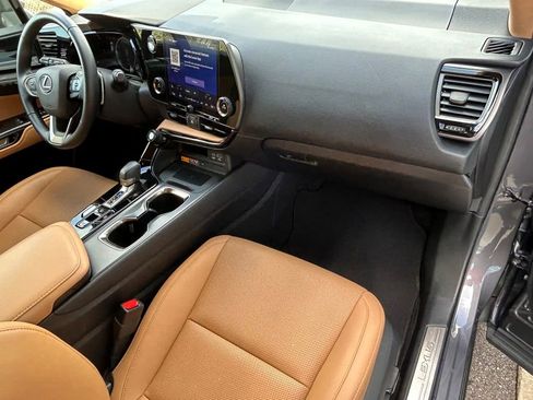 Used 2022 Lexus NX 250 FWD w/ Premium Package image 32