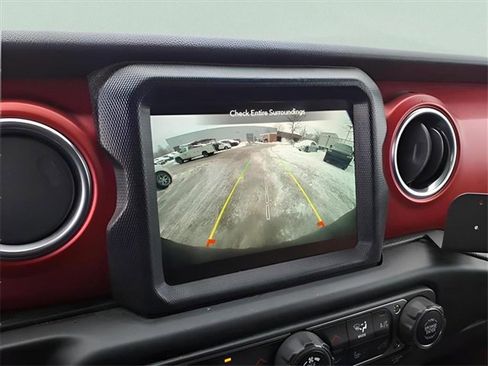 Used 2021 Jeep Wrangler Unlimited Rubicon w/ Xtreme Recon 35" Tire Package image 24