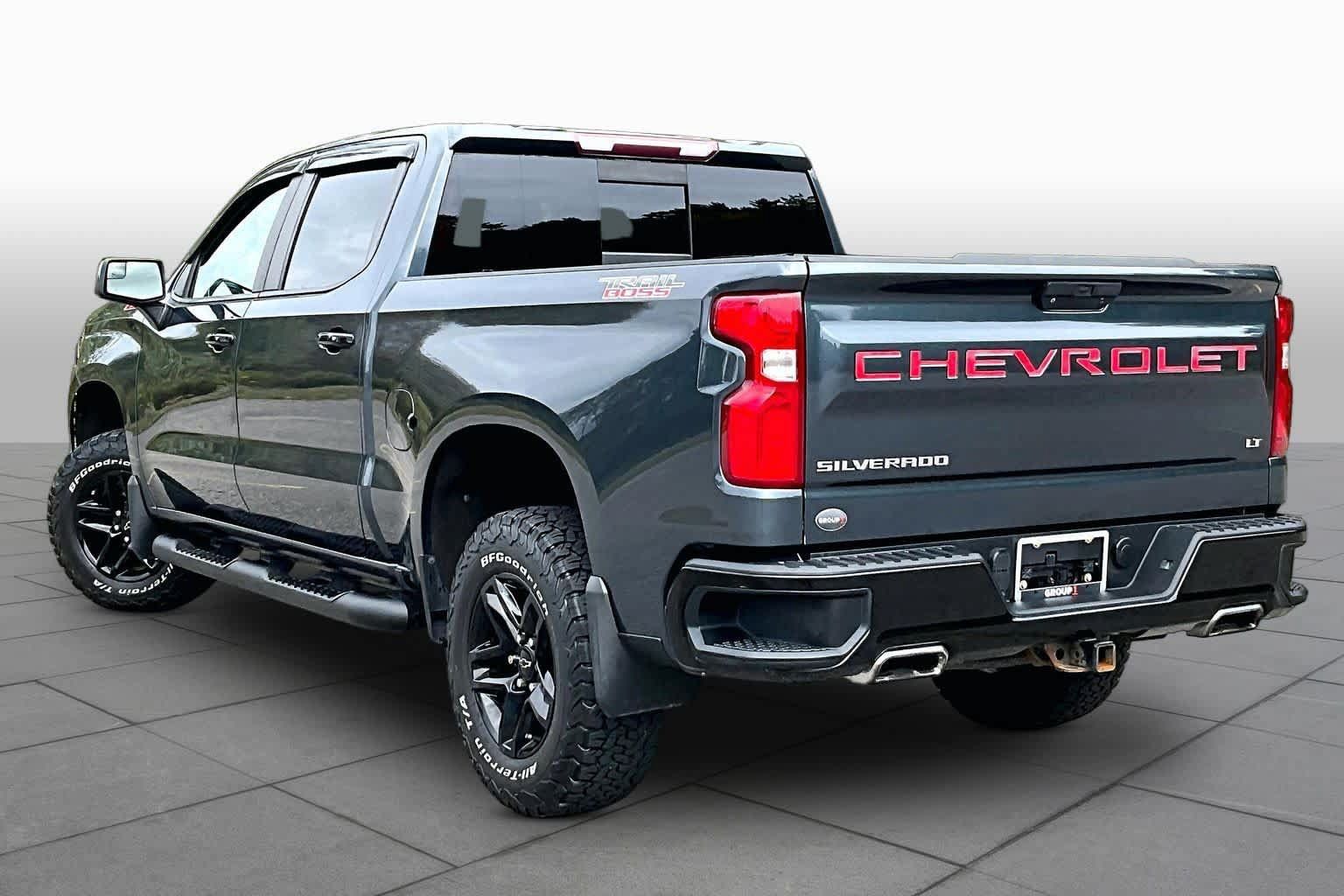 Used 2019 Chevrolet Silverado 1500 LT Trail Boss AWD/4WD image 12