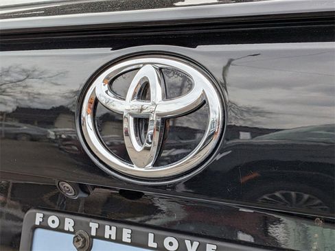 Used 2024 Toyota RAV4 LE image 27