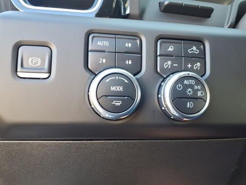 Used 2023 GMC Sierra 1500 Denali w/ Technology Package image 17