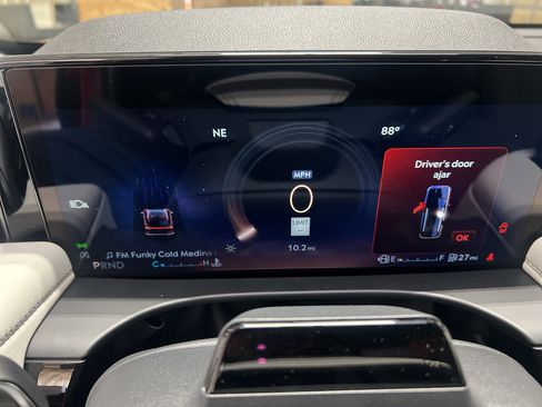 New 2025 Lincoln Aviator Reserve w/ Jet Appearance Package image 10