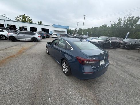 Used 2026 Honda Civic LX image 6