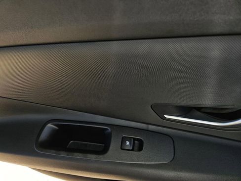 New 2025 Hyundai Elantra SE image 11