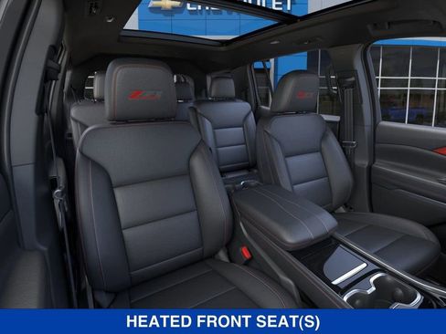 New 2025 Chevrolet Traverse Z71 w/ Enhanced Driving Package image 17