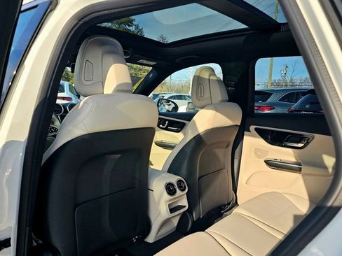 New 2026 Mercedes-Benz GLC 300 4MATIC image 21