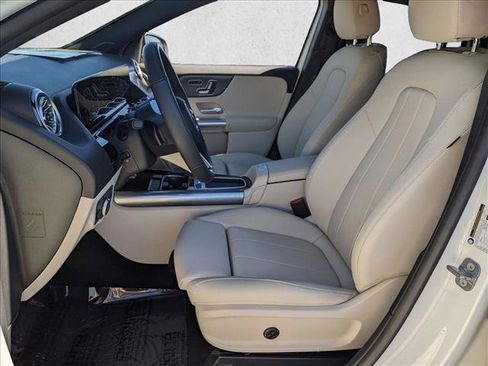 Certified 2025 Mercedes-Benz GLA 250 4MATIC image 20