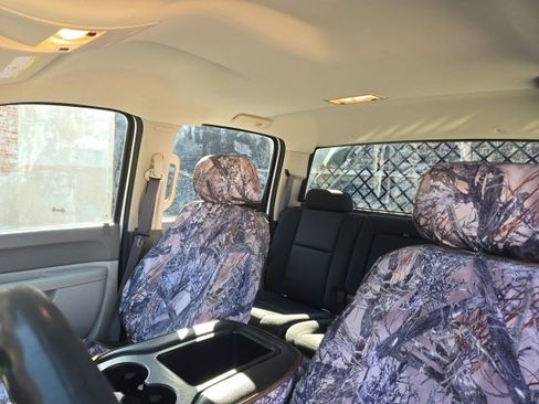 Used 2014 Chevrolet Silverado 3500 W/T w/ Skid Plate Package image 11