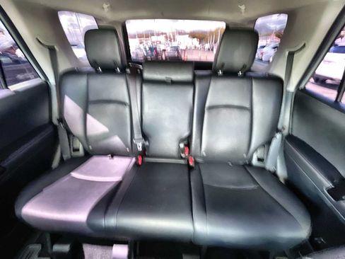 Used 2023 Toyota 4Runner TRD Off-Road Premium AWD/4WD image 24
