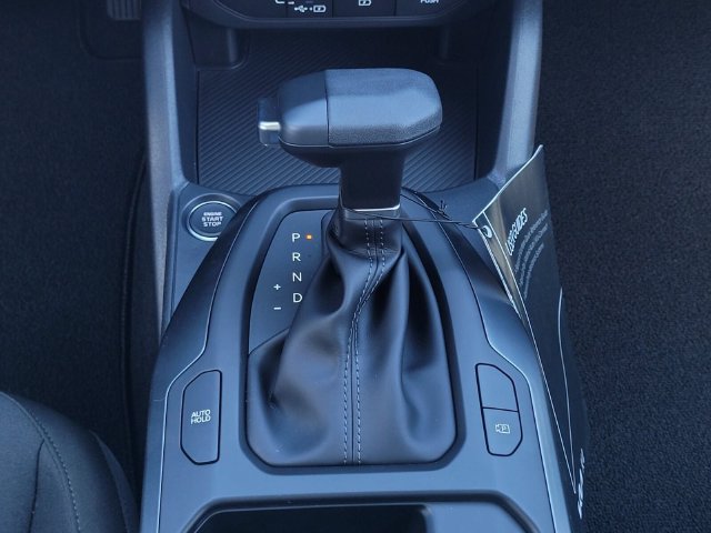 New 2026 Kia K4 FWD image 17
