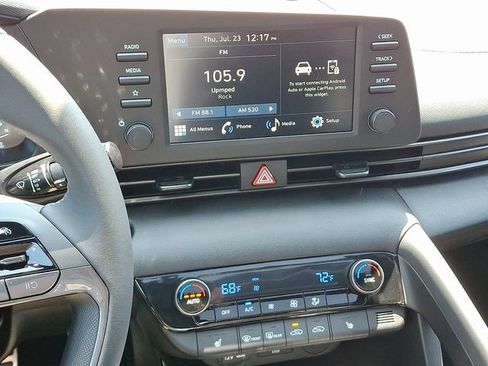 New 2026 Hyundai Elantra SEL Sport FWD image 9
