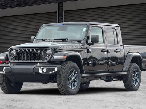 New 2026 Jeep Gladiator Sport AWD/4WD image 9