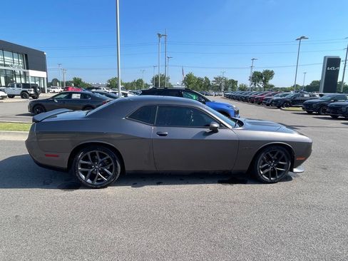 Used 2022 Dodge Challenger R/T w/ Blacktop Package RWD image 8