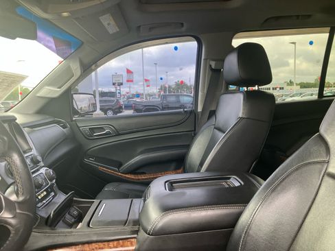 Used 2015 Chevrolet Tahoe LTZ AWD/4WD image 10