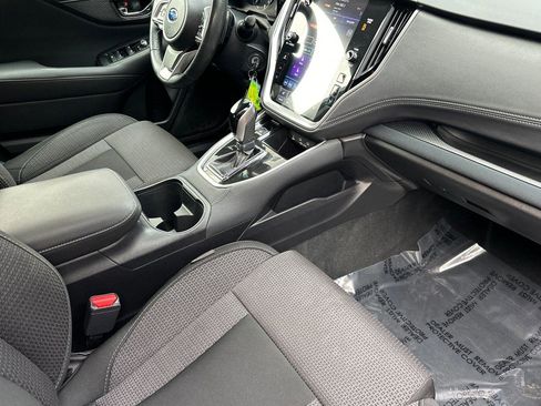 Used 2021 Subaru Outback Premium image 15