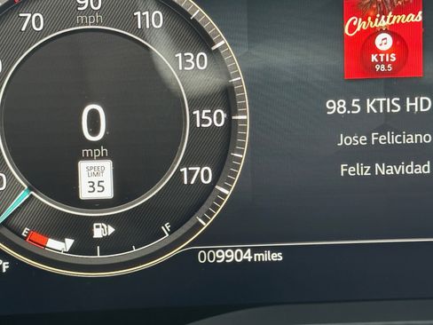 Used 2025 Jaguar F-PACE R-Dynamic S image 10