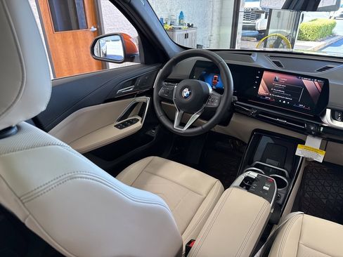 New 2025 BMW X1 xDrive28i w/ Technology Package image 48