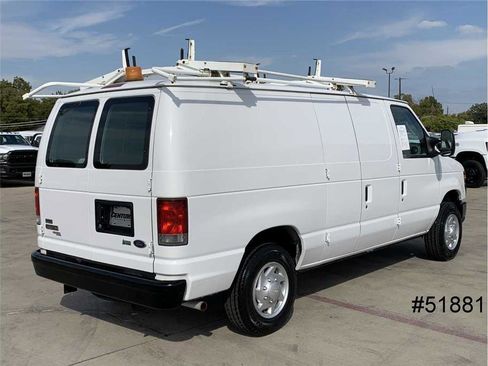 Used 2014 Ford E-150 and Econoline 150 image 2