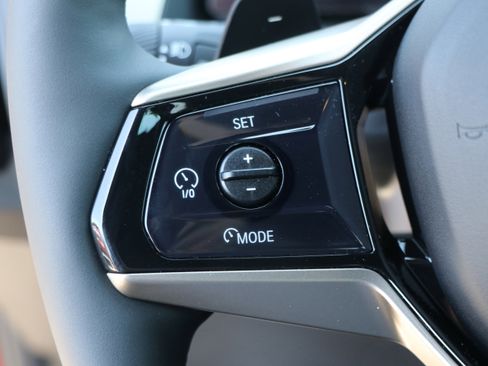 Used 2025 BMW X3 xDrive30i w/ Premium Package image 18