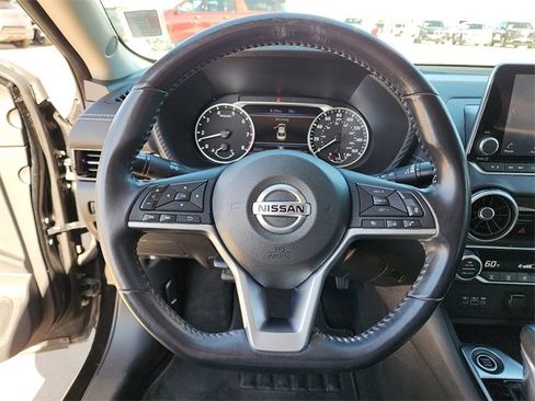 Used 2020 Nissan Sentra SV image 17