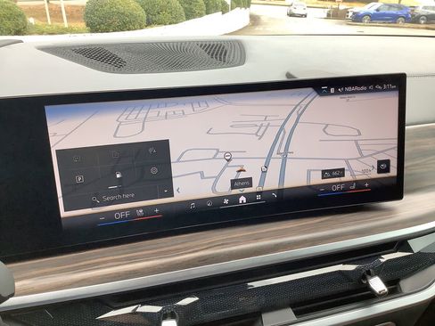 Certified 2024 BMW X5 xDrive40i w/ M Sport Package image 26